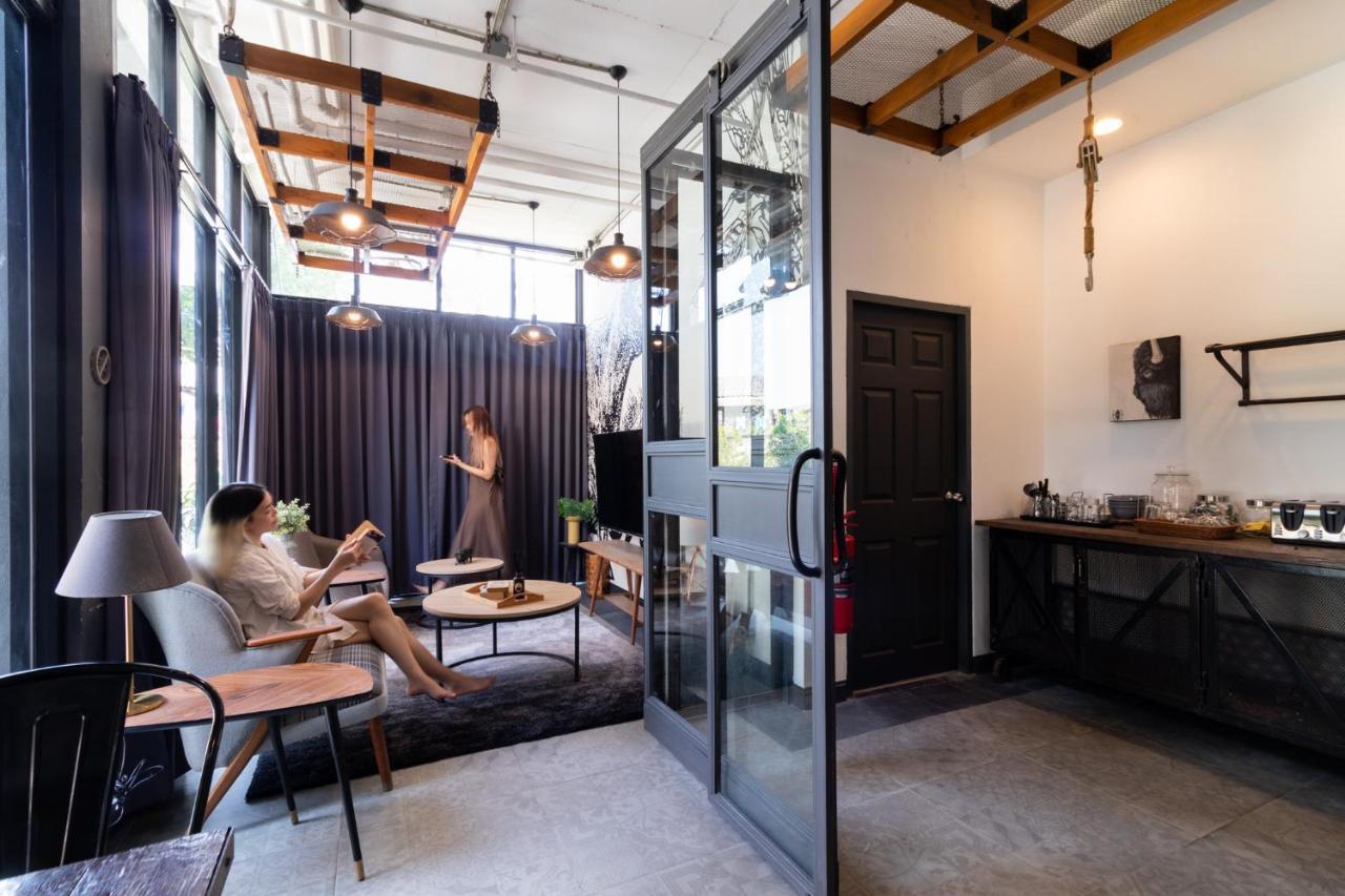 Appartamento Ombra House No. 21-24 Chiang Mai Esterno foto