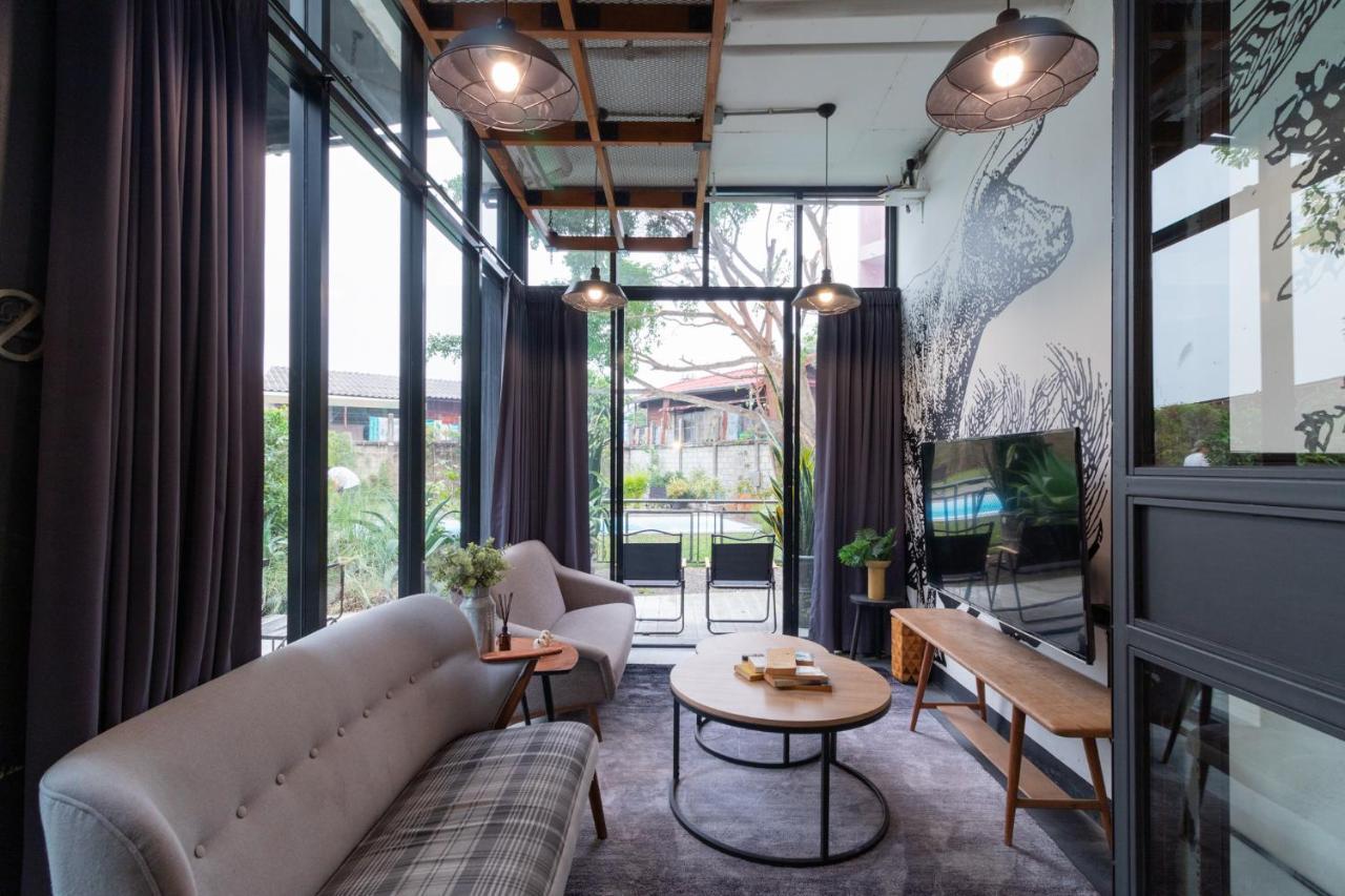 Appartamento Ombra House No. 21-24 Chiang Mai Esterno foto